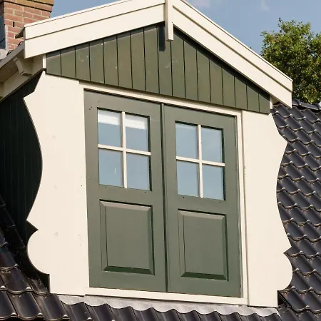 On Former Island Wieringen Ferienhaus *